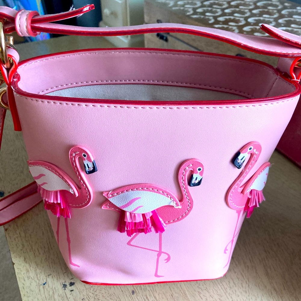 Unbranded flamingo bucket style bag.